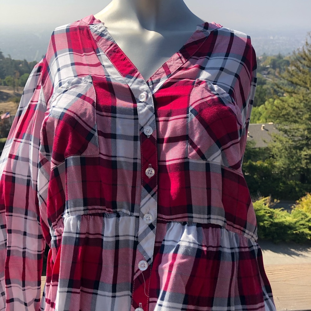 Torrid Button Up Blouse - Picture 2 of 5